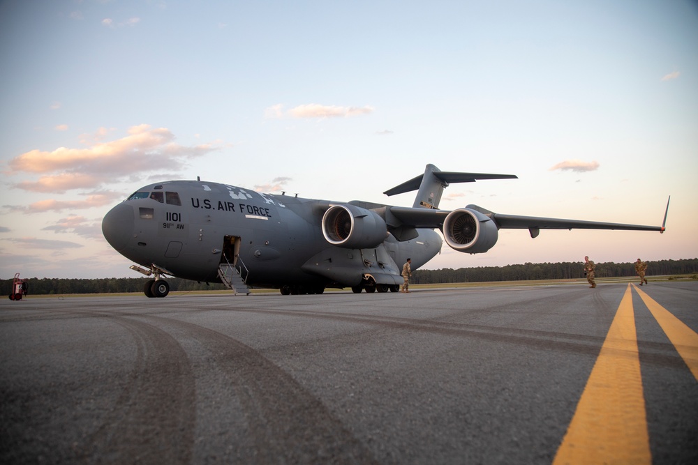 3rd Combat Aviation Brigade Soldiers provide support to Southwest border mission 3rd Combat Aviation Brigade Soldiers provide support to Southwest border mission