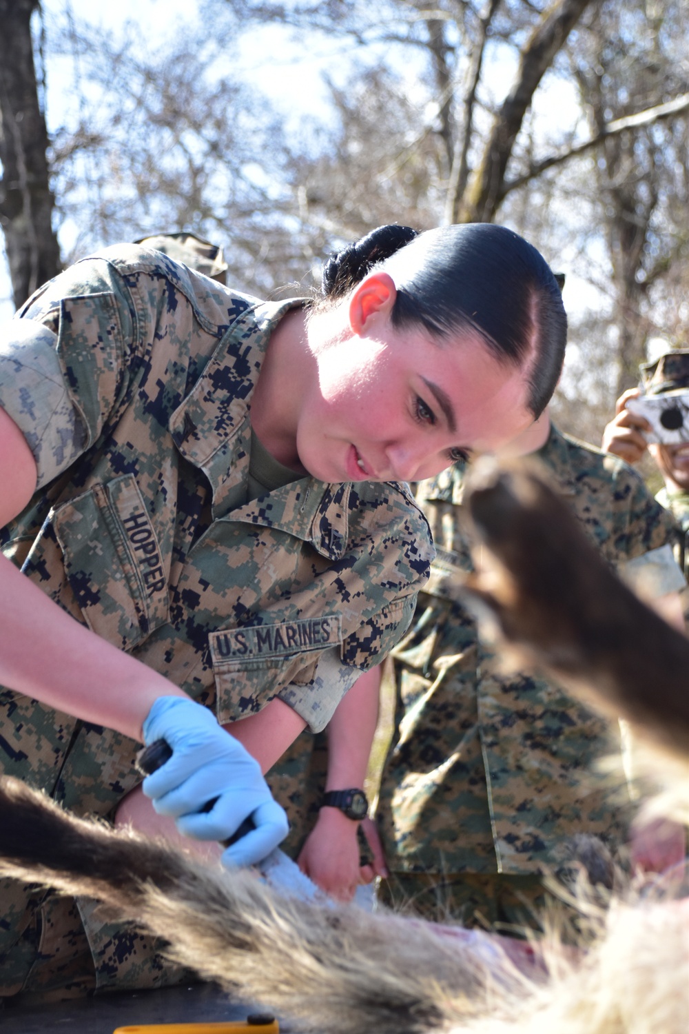 Gotemba Hunters' Association teaches Marines survival life skills