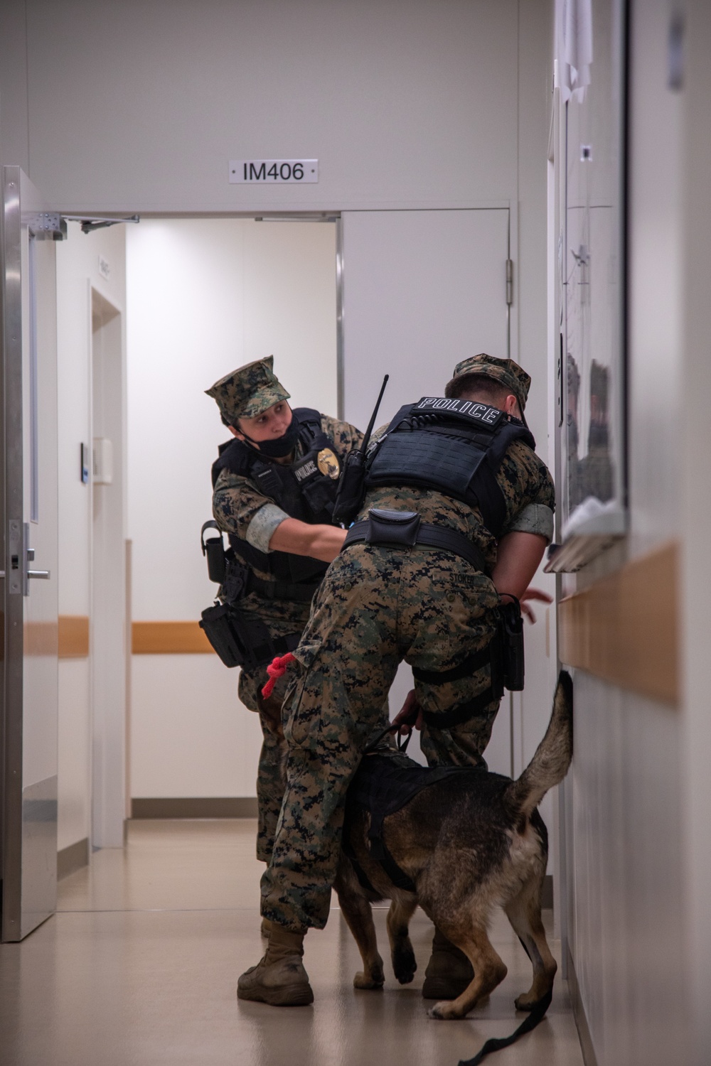 MCAS Iwakuni Marines conduct active shooter drill