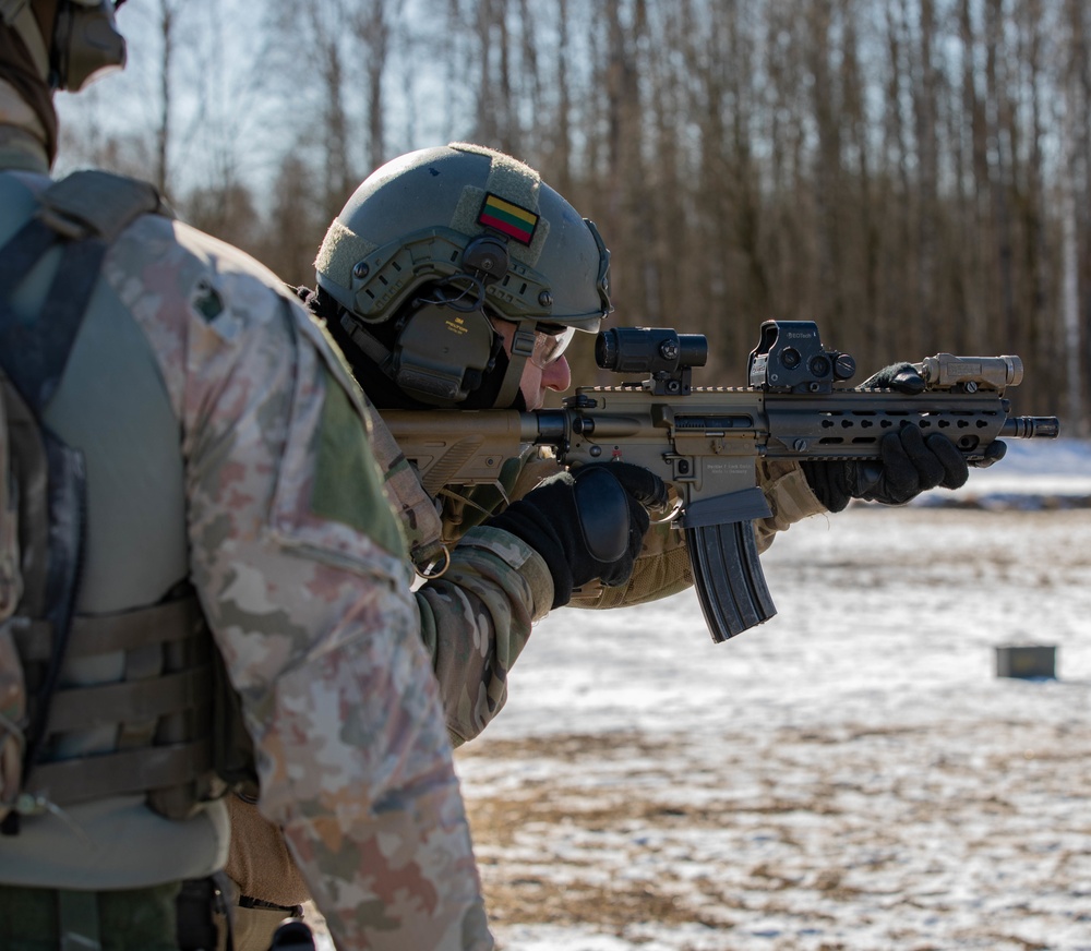 U.S. SOF Train with Lithuanian Forces