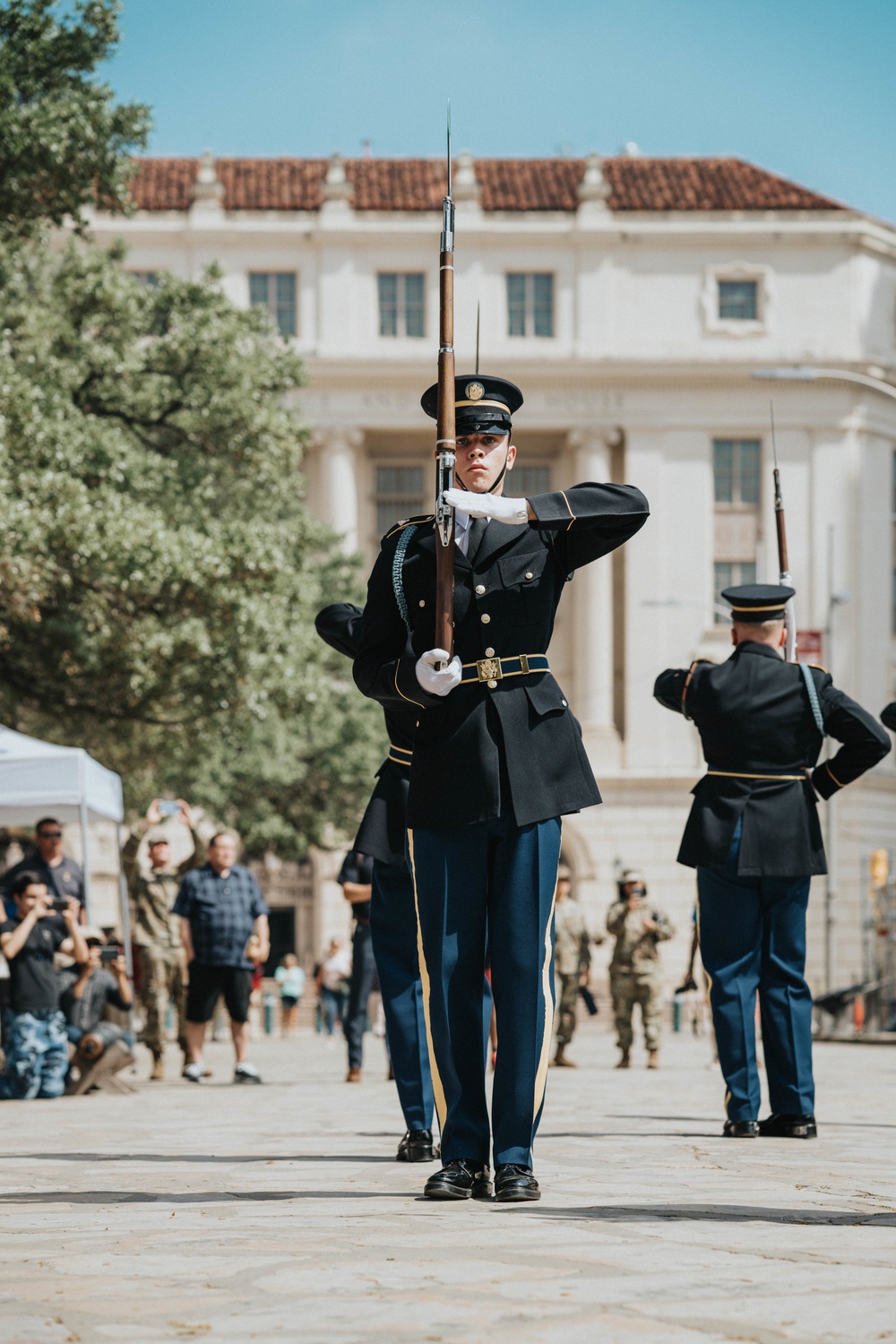 Army Day at the Alamo Fiesta 2022