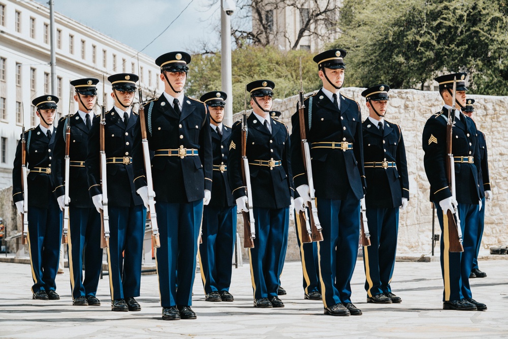 Army Day at the Alamo Fiesta 2022
