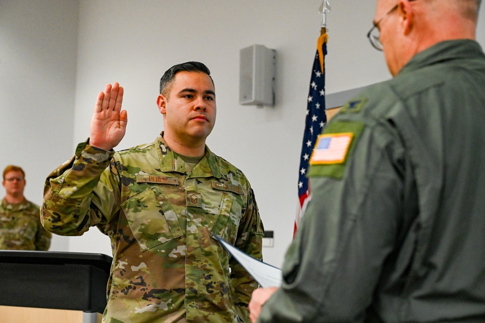 Newest 165th Airlift Wing Inspector General senior enlisted leader takes the official IG Oath