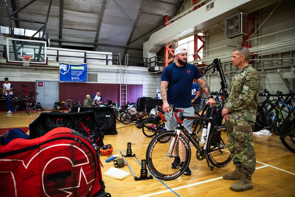 U.S. Army Veterans Train in Cycling at the 2022 Invictus Games Team U.S. Training Camp