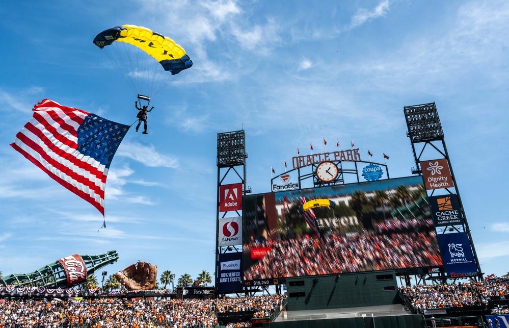 Leap Frogs Jump Into Oracle Park in San Francisco