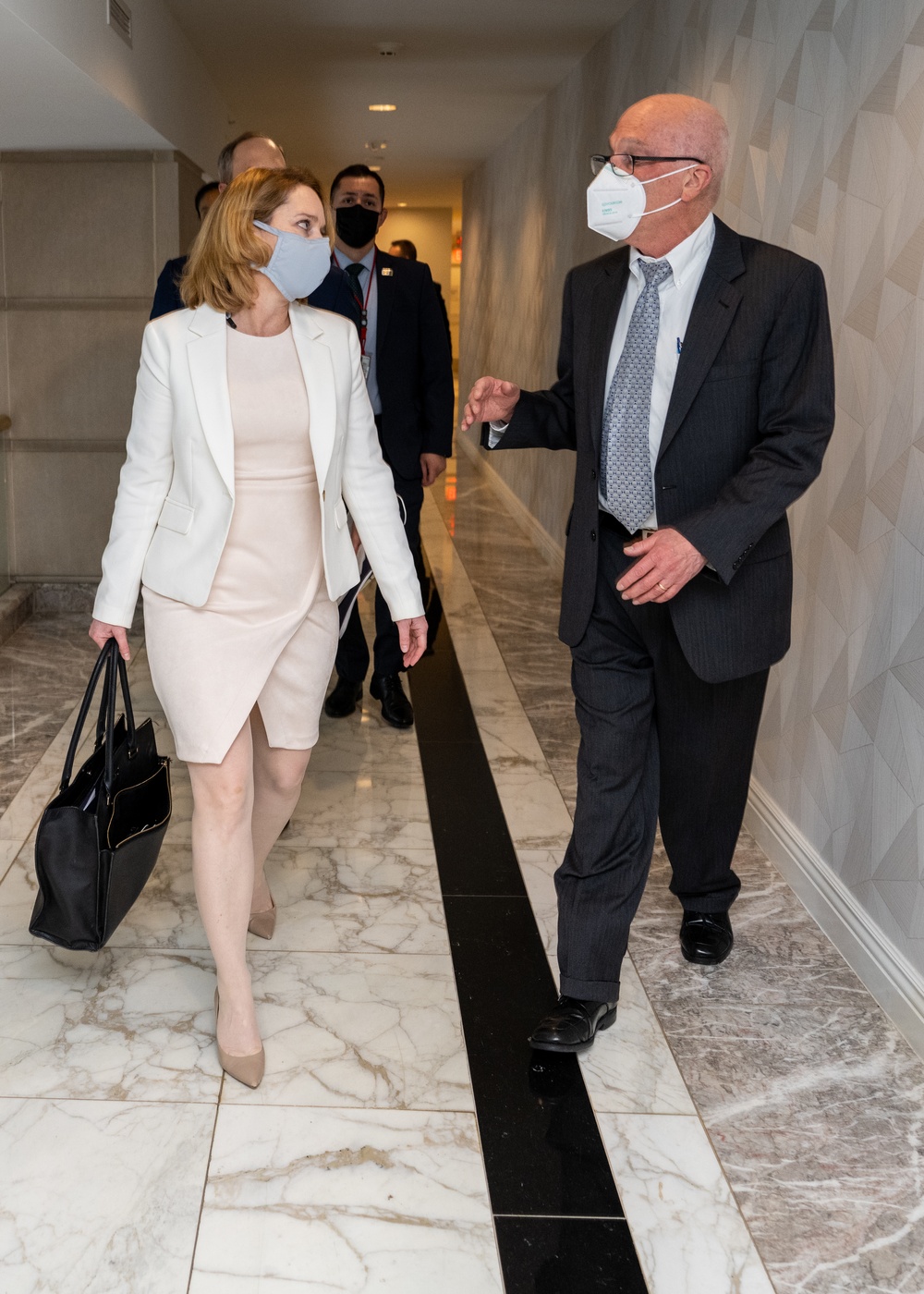 Secretary Hicks attends Defense Writers Group