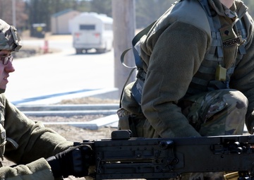 Transportation Soldiers qualify with .50 caliber machine guns