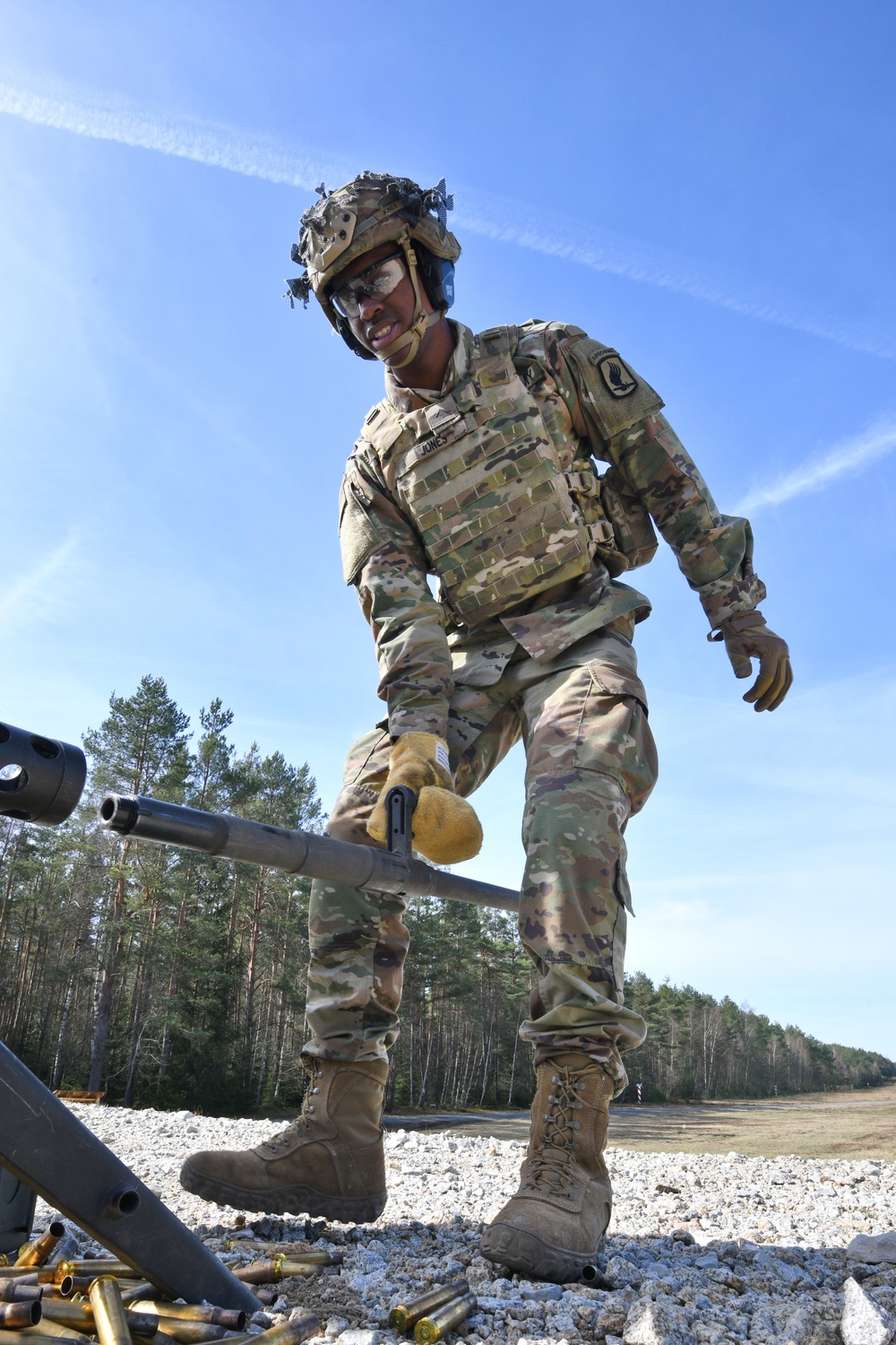 4-319th AFAR, 173rd AB heavy weapons range