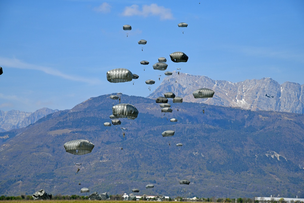 AIRBORNE OPERATION