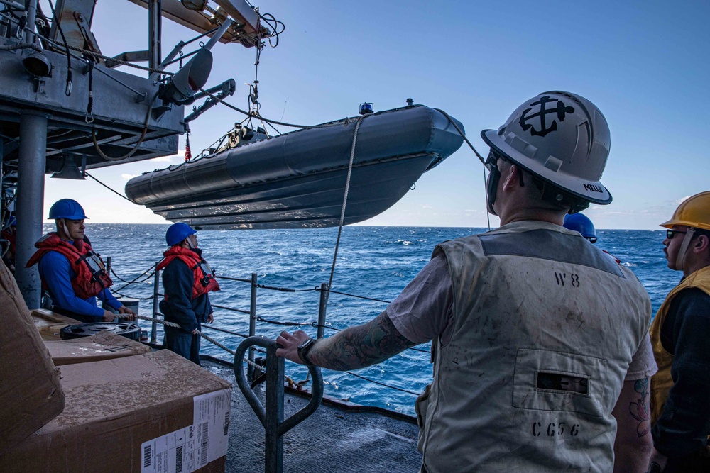 USS San Jacinto conducts small-boat operations