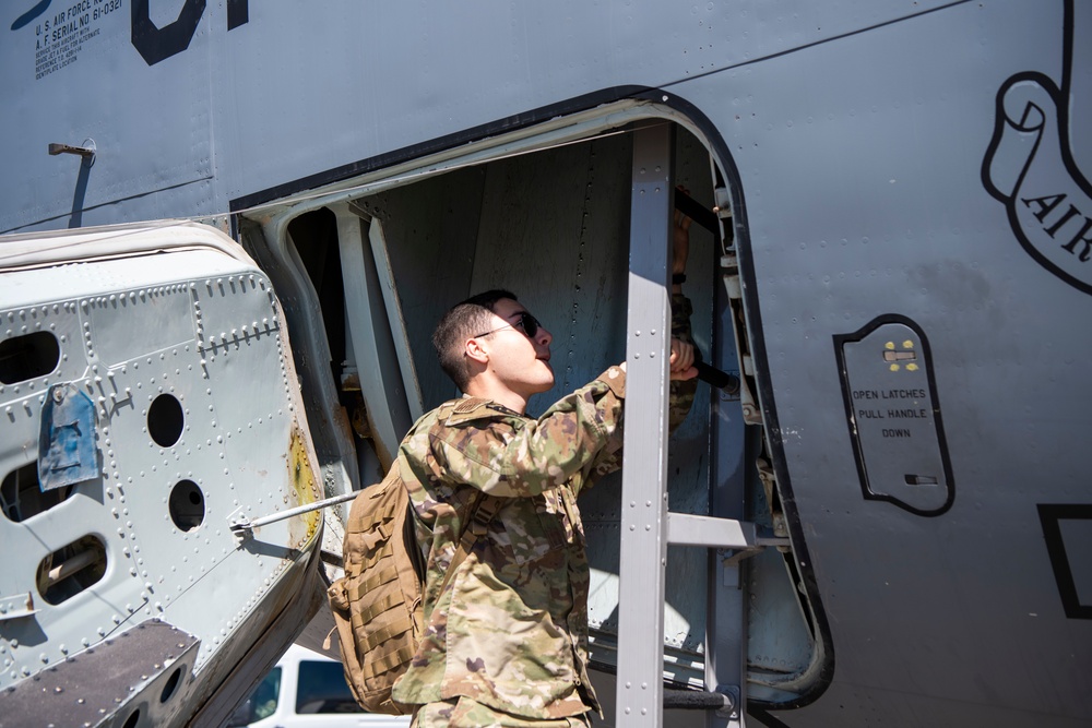 UCF AFROTC cadets fly with the 91st ARS during AIM flight