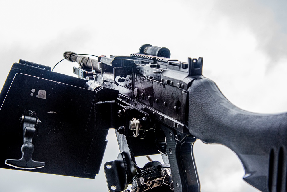 Partner nation students conduct machine gun familiarization