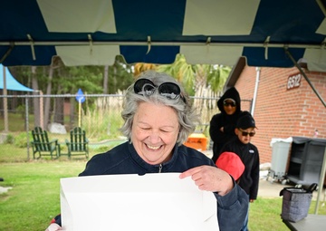 An egg-cellent day for a hunt