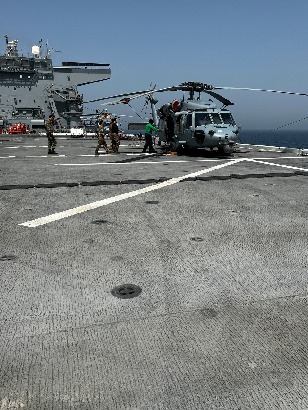 ERSS 27 Practices MEDEVAC Onboard USS Lewis B. Puller