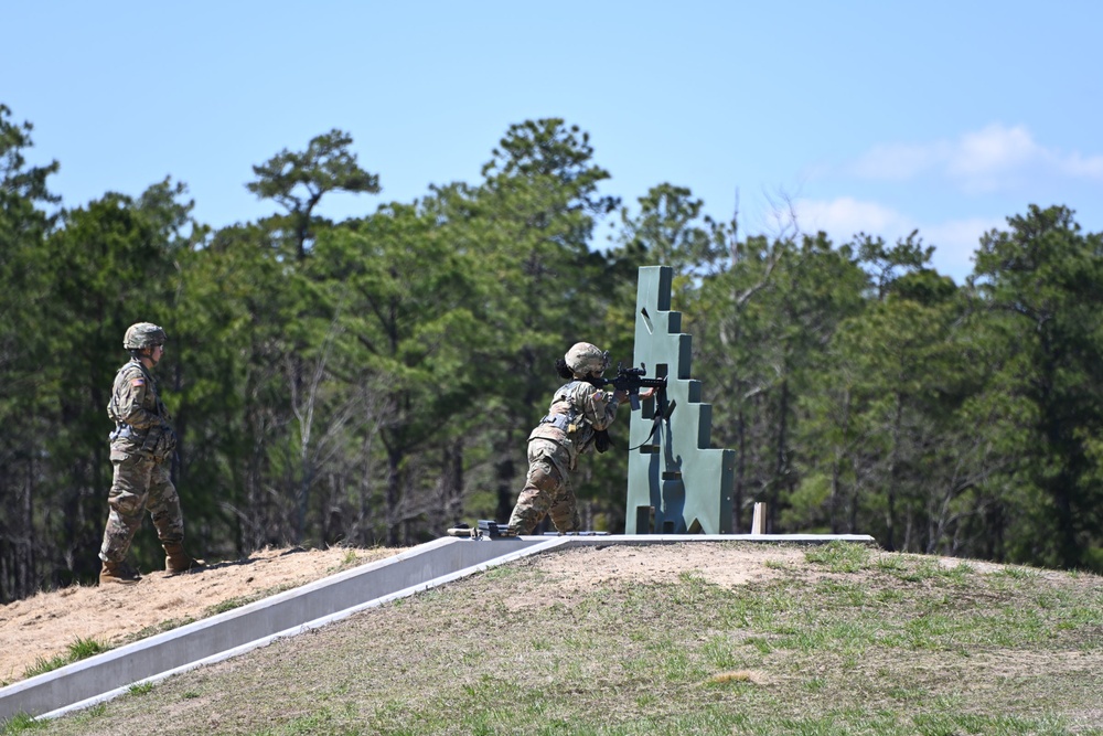 Fort Dix –  250th BSB (Brigade Support Battalion) / Table VI Qualification Fire Stage