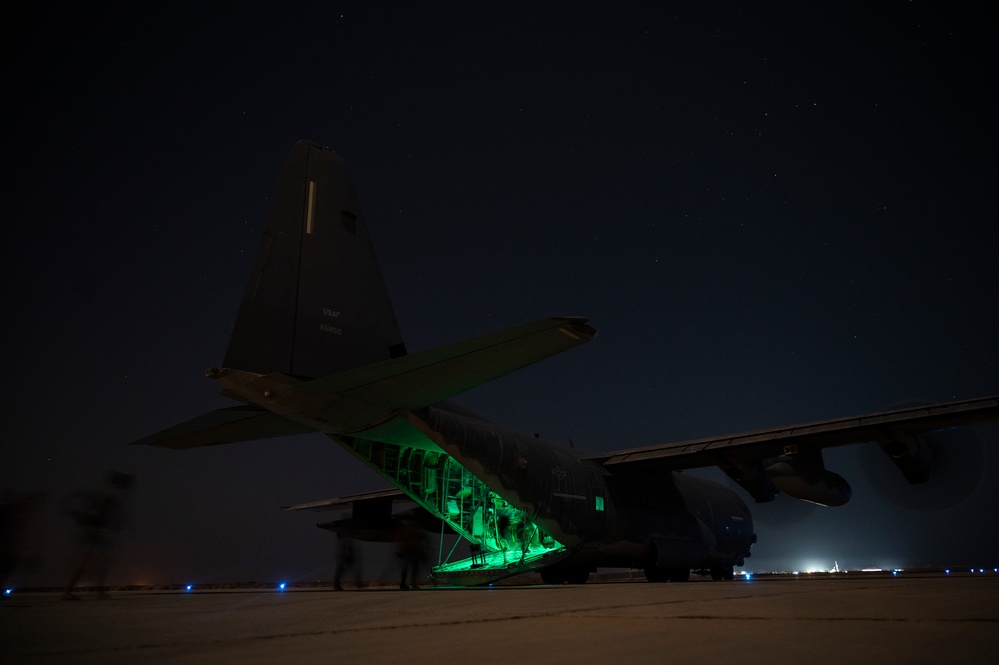9th ESOS moves cargo, personnel through CENTCOM