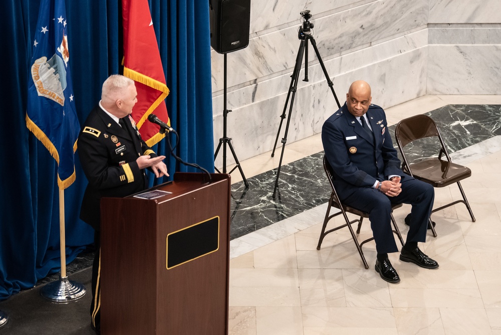 Walker promoted to major general