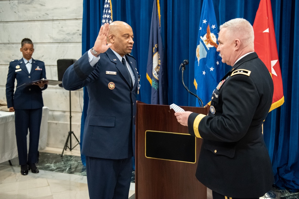 Walker promoted to major general