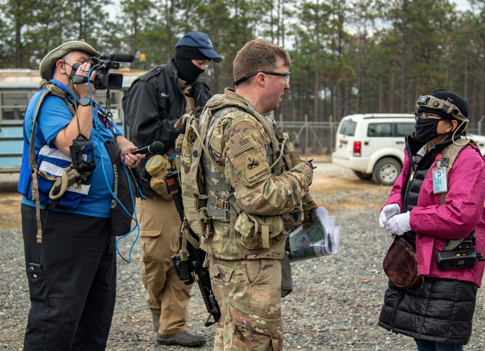 Dealing with UN forces and IDP