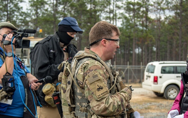 Dealing with UN forces and IDP