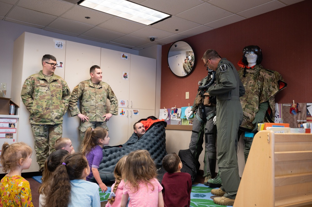 354th OSS visits CDC for Month of the Military Child