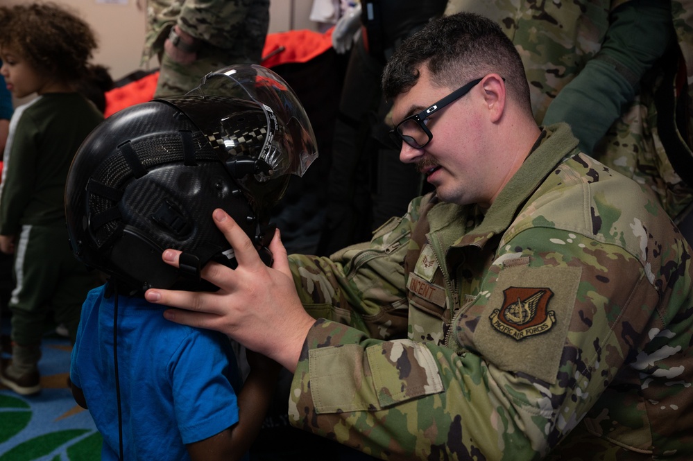 354th OSS visits CDC for Month of the Military Child