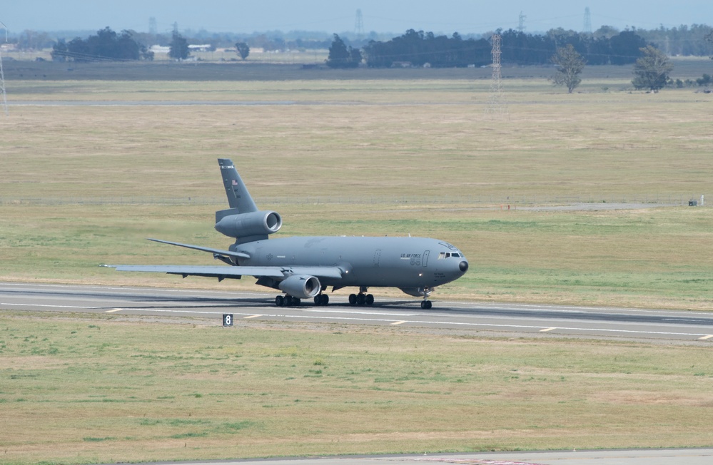 Travis AFB flight line images