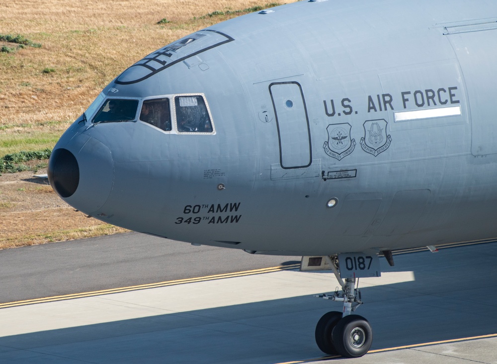 Travis AFB flight line images