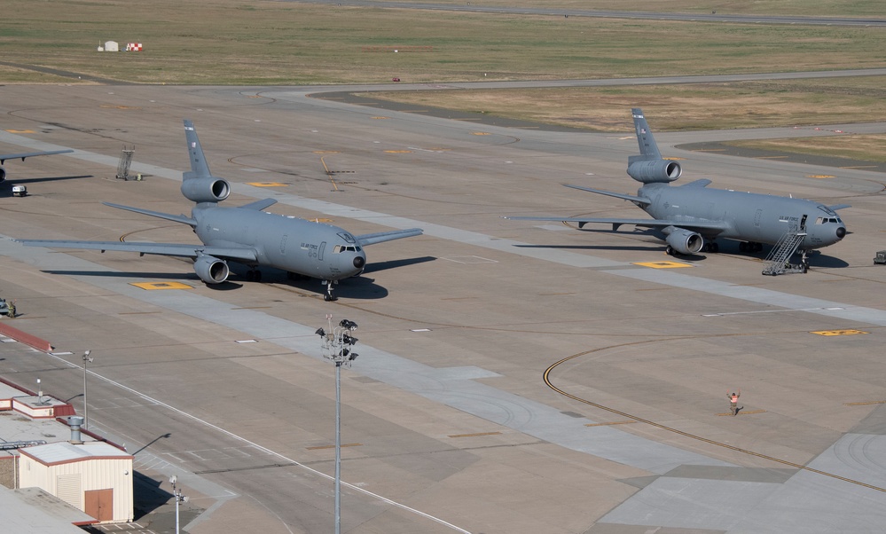 Travis AFB flight line images