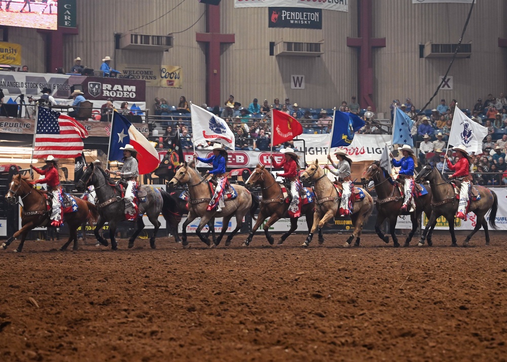 San Angelo Rodeo lassoed hearts during Military Appreciation Night