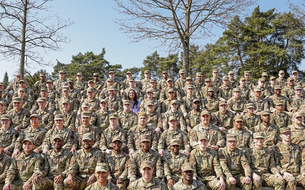 691st Cyberspace Operation Squadron takes Squadron photo