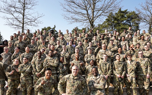 691st Cyberspace Operations Squadron takes Squadron photo