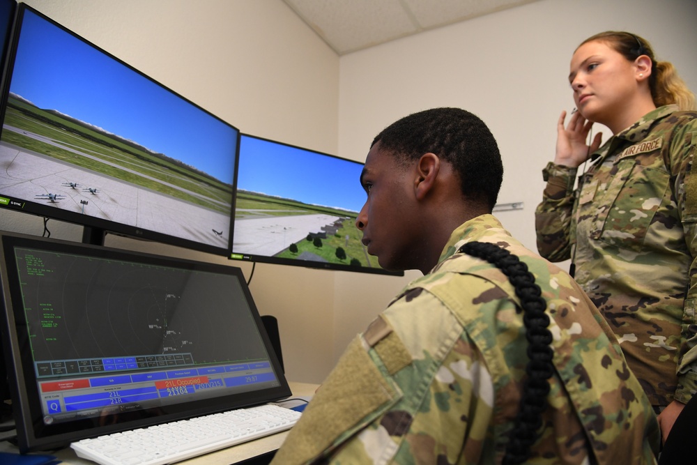 Air traffic control trainer to increase contact hours