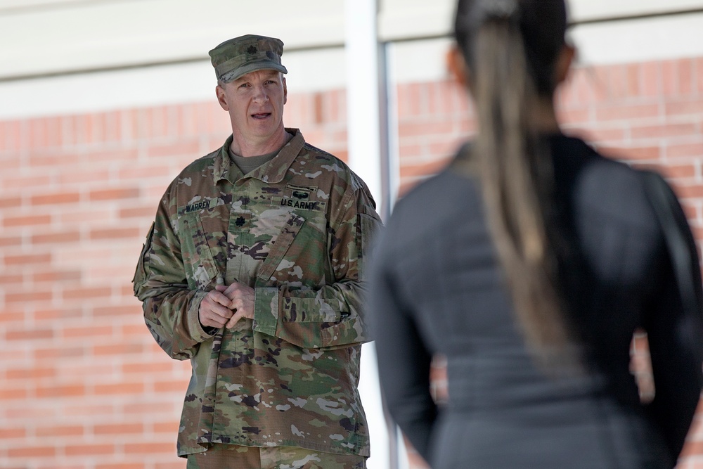 93rd MP Bn. 'Crossed Pistols' event shares Soldier life with spouses