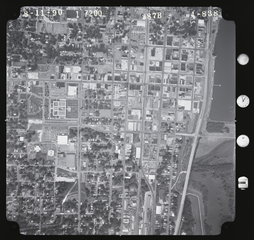 081140.126 -  .387B.4