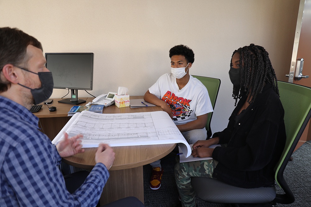 Zama students gain engineering, architecture insight from JED professionals