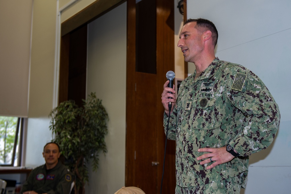 USS Ronald Reagan Commanding Officer Speaks to Family Readiness Group