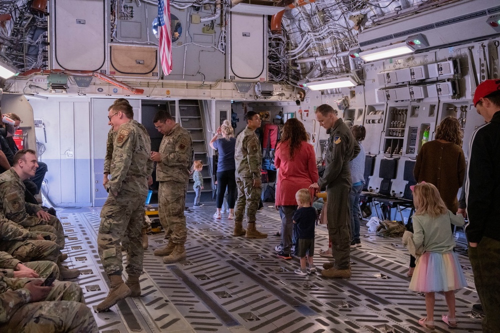 97th AMW Hosts a Pet the Jet Event