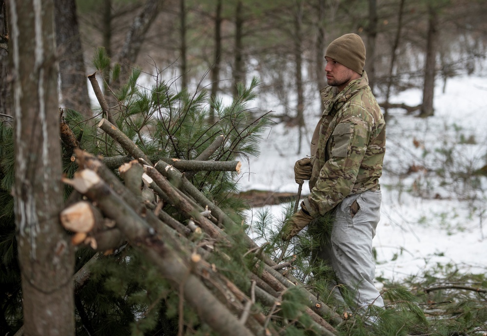 Fort McCoy ends 2021-22 CWOC season with training of nearly 300 students