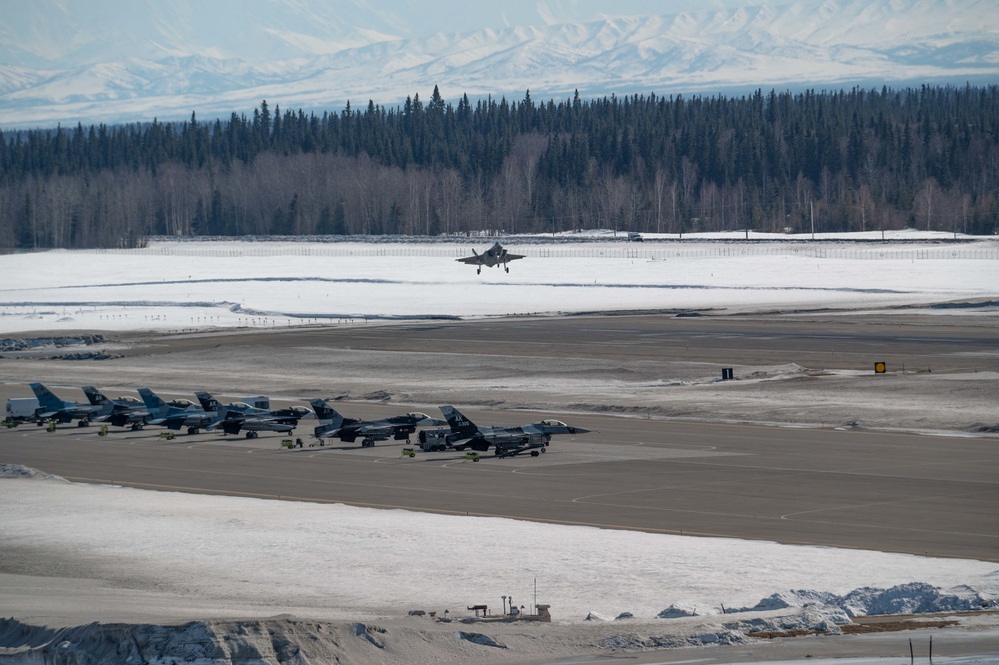 Eielson completes F-35A Lightning II fleet