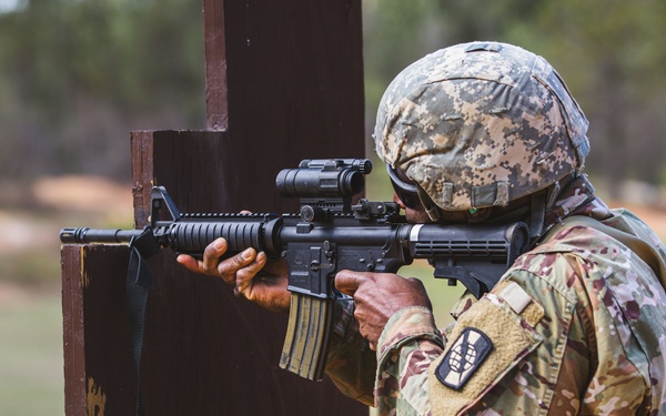 982nd M4 Qualification