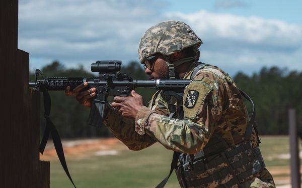 982nd M4 Qualification