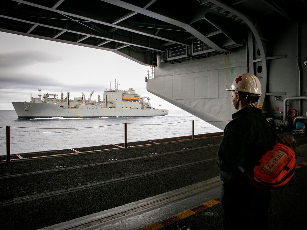 USS George H.W. Bush (CVN 77) Receives Ammunition