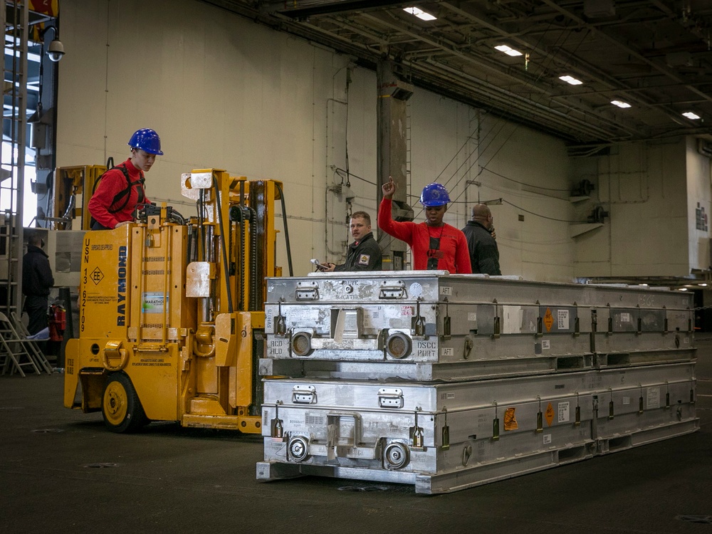 USS George H.W. Bush (CVN 77) Receives Ammunition