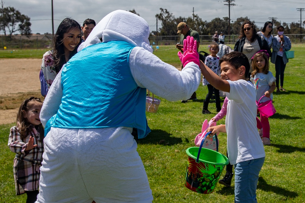 Weapons and Field Training Battalion Easter Celebration