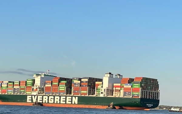 Grounded container ship refloated in the Chesapeake Bay