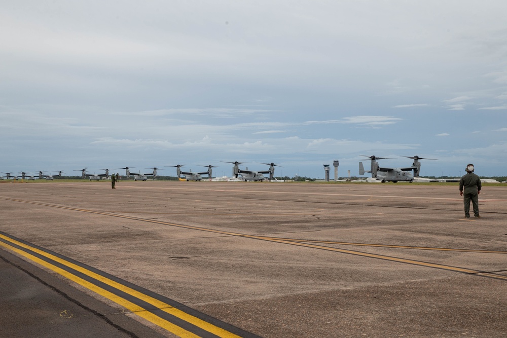 MRF-D 22: Ospreys Conduct a Flight Formation