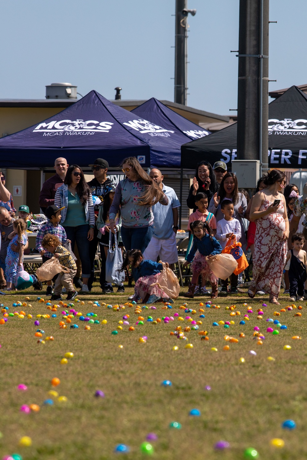 MCAS Iwakuni Chapel celebrates Easter with sunrise service, Easter egg hunt