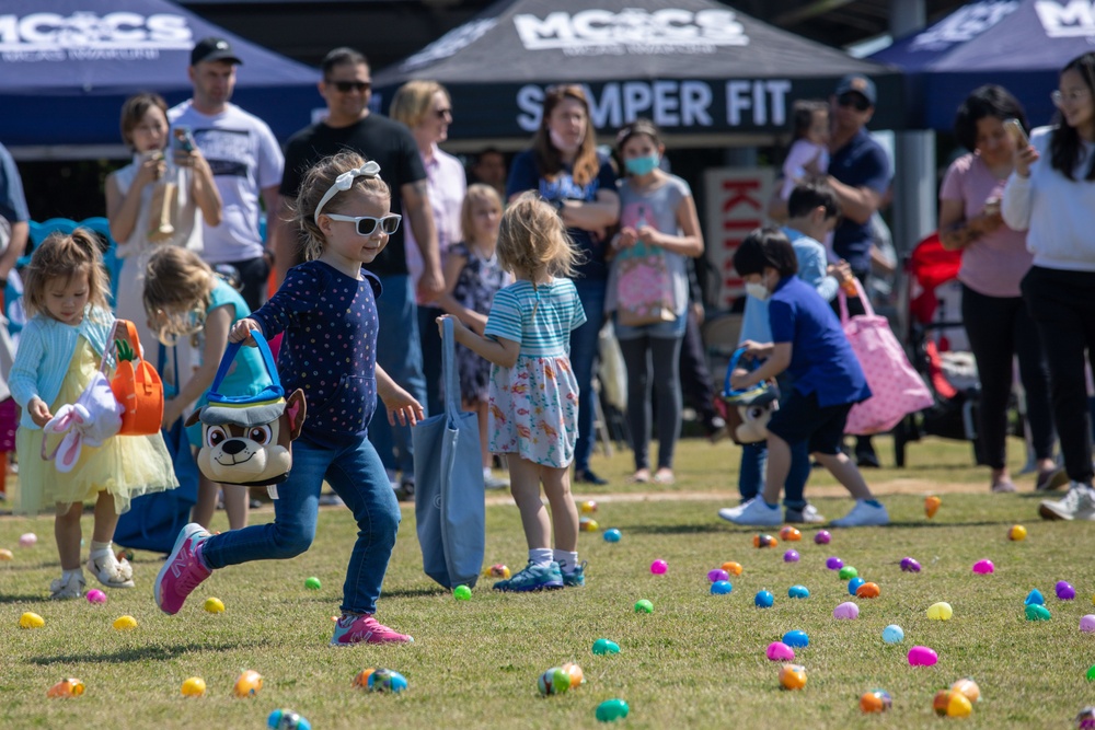 MCAS Iwakuni Chapel celebrates Easter with sunrise service, Easter egg hunt