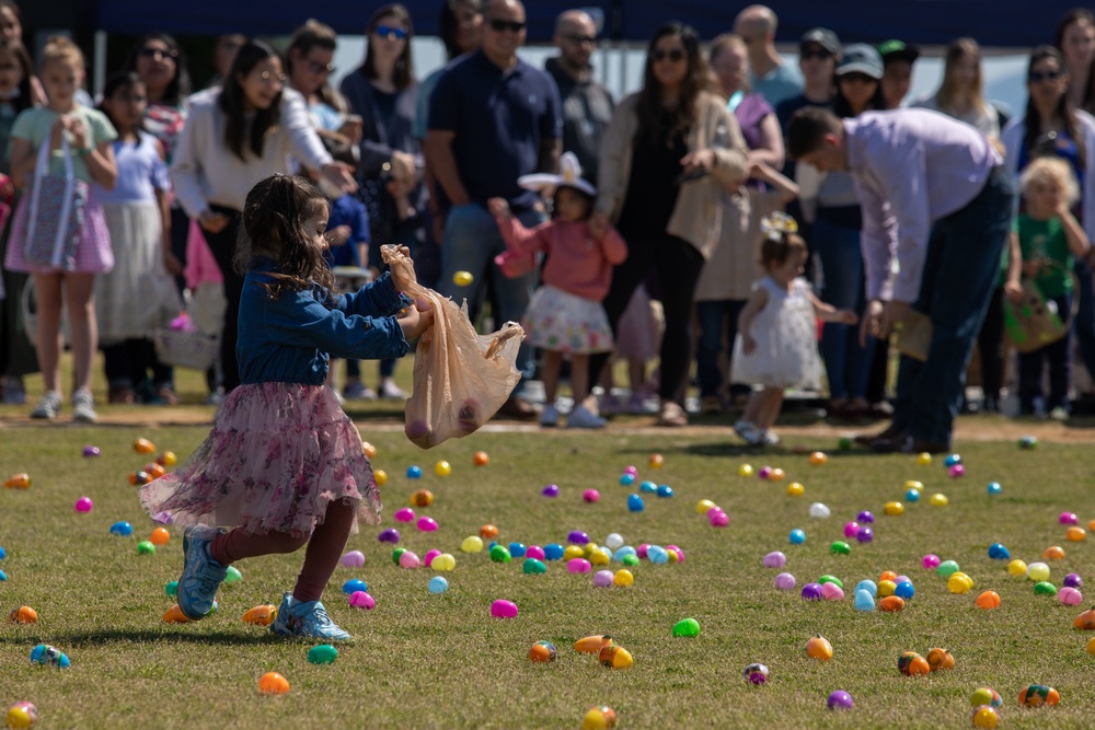 MCAS Iwakuni Chapel celebrates Easter with sunrise service, Easter egg hunt